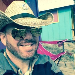 Meet your Posher, Tim